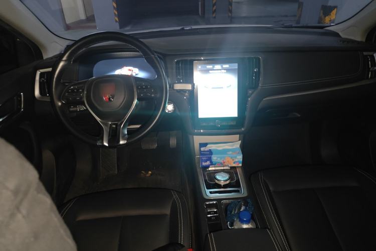 Used Roewe i6 New Energy 2017 45T Hybrid Connect & Smart Enjoyment Edition Center Console