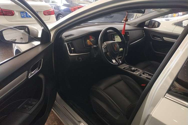 Used Roewe i6 New Energy 2017 45T Hybrid Connect & Smart Enjoyment Edition Driver Seat