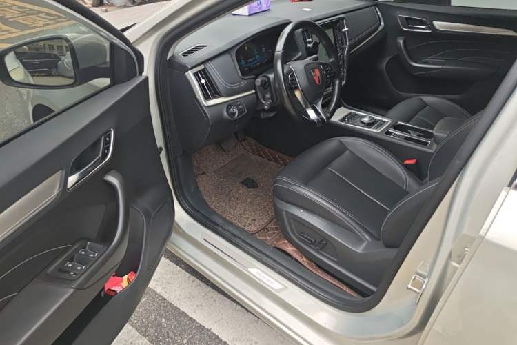 Used Roewe i6 New Energy 2017 45T Hybrid Connect & Smart Enjoyment Edition Driver Seat