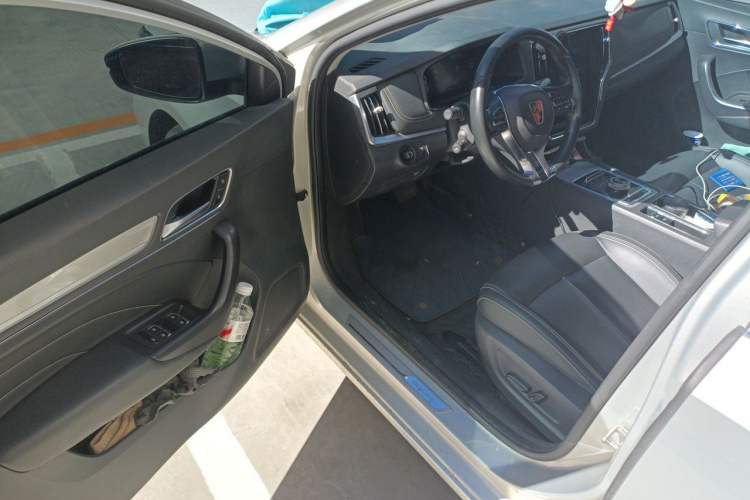 Used Roewe i6 New Energy 2017 45T Hybrid Connect & Smart Enjoyment Edition Driver Seat