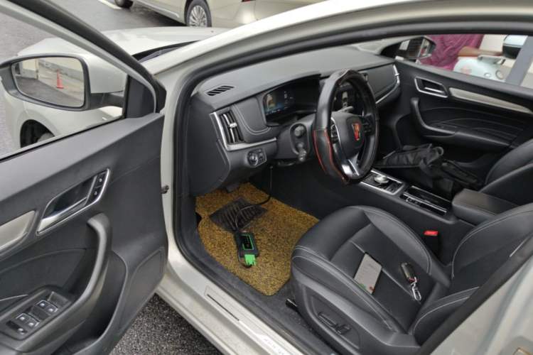 Used Roewe i6 New Energy 2017 45T Hybrid Connect & Smart Enjoyment Edition Driver Seat