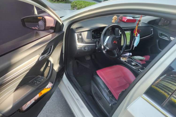 Used Roewe i6 New Energy 2017 45T Hybrid Connect & Smart Enjoyment Edition Driver Seat