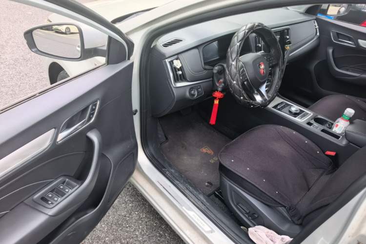 Used Roewe i6 New Energy 2017 45T Hybrid Connect & Smart Enjoyment Edition Driver Seat