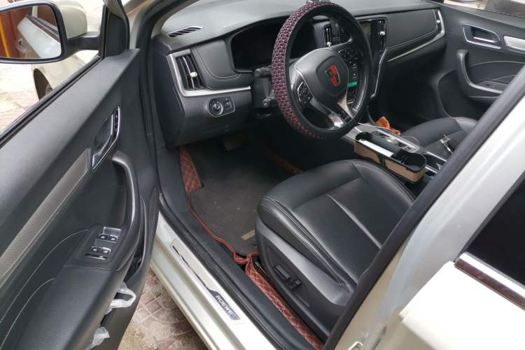 Used Roewe i6 New Energy 2017 45T Hybrid Connect & Smart Enjoyment Edition Driver Seat