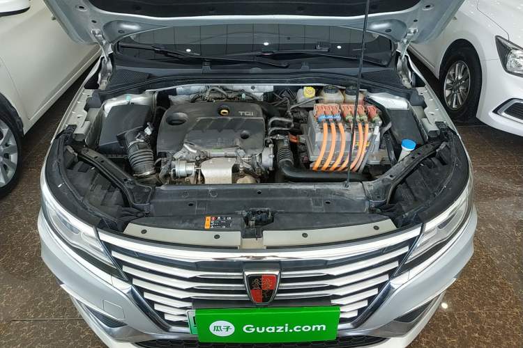 Used Roewe i6 New Energy 2017 45T Hybrid Connect & Smart Enjoyment Edition Engine Bay