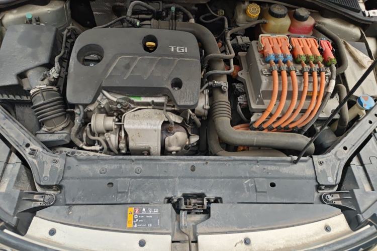 Used Roewe i6 New Energy 2017 45T Hybrid Connect & Smart Enjoyment Edition Engine Bay