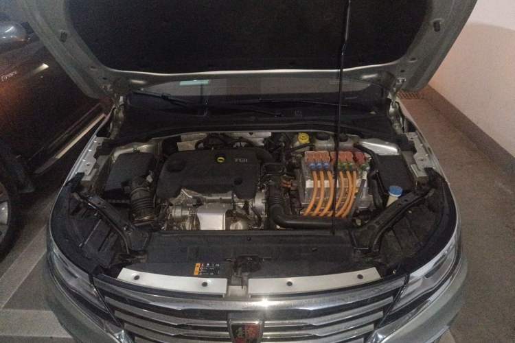 Used Roewe i6 New Energy 2017 45T Hybrid Connect & Smart Enjoyment Edition Engine Bay