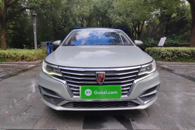 Used Roewe i6 New Energy 2017 45T Hybrid Connect & Smart Enjoyment Edition Exterior 1