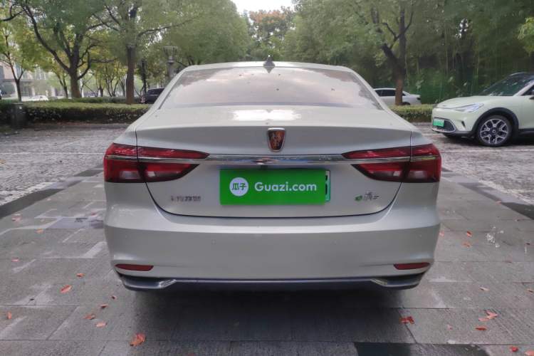 Used Roewe i6 New Energy 2017 45T Hybrid Connect & Smart Enjoyment Edition Exterior 4