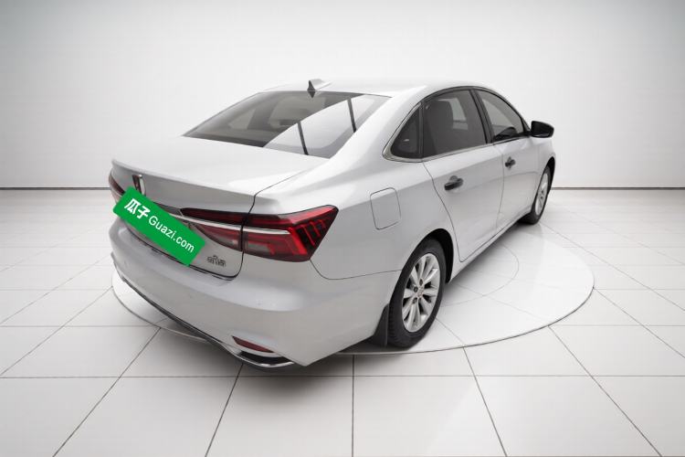 Used Roewe i6 New Energy 2017 45T Hybrid Connect & Smart Enjoyment Edition Exterior 5