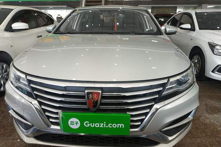 Used Roewe i6 New Energy 2017 45T Hybrid Connect & Smart Enjoyment Edition Front
