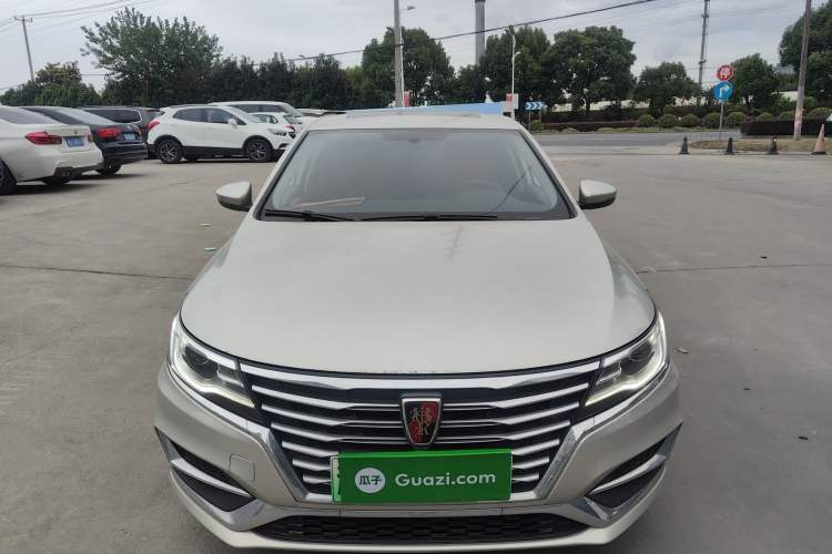 Used Roewe i6 New Energy 2017 45T Hybrid Connect & Smart Enjoyment Edition Front
