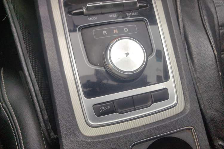 Used Roewe i6 New Energy 2017 45T Hybrid Connect & Smart Enjoyment Edition Gear Lever