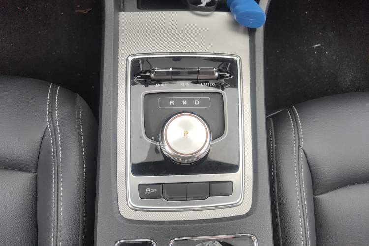 Used Roewe i6 New Energy 2017 45T Hybrid Connect & Smart Enjoyment Edition Gear Lever