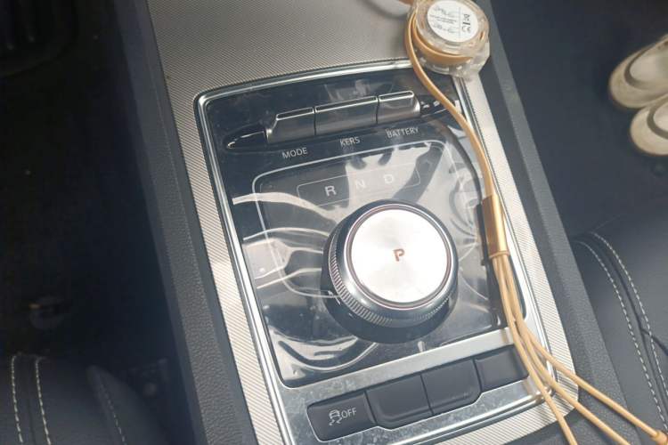Used Roewe i6 New Energy 2017 45T Hybrid Connect & Smart Enjoyment Edition Gear Lever