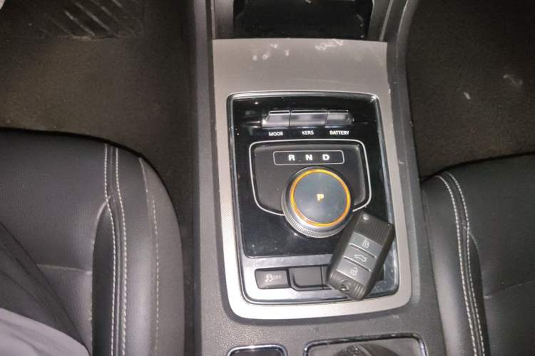 Used Roewe i6 New Energy 2017 45T Hybrid Connect & Smart Enjoyment Edition Gear Lever