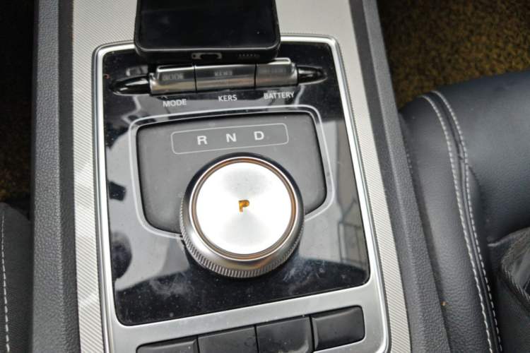 Used Roewe i6 New Energy 2017 45T Hybrid Connect & Smart Enjoyment Edition Gear Lever