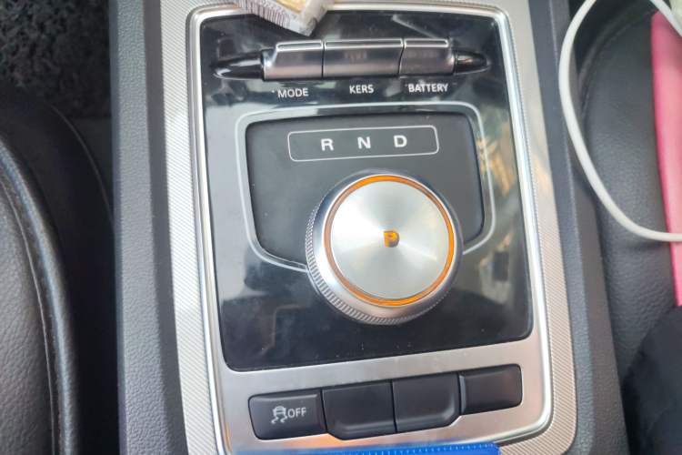 Used Roewe i6 New Energy 2017 45T Hybrid Connect & Smart Enjoyment Edition Gear Lever