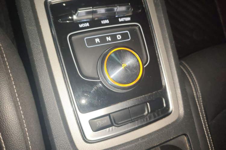 Used Roewe i6 New Energy 2017 45T Hybrid Connect & Smart Enjoyment Edition Gear Lever