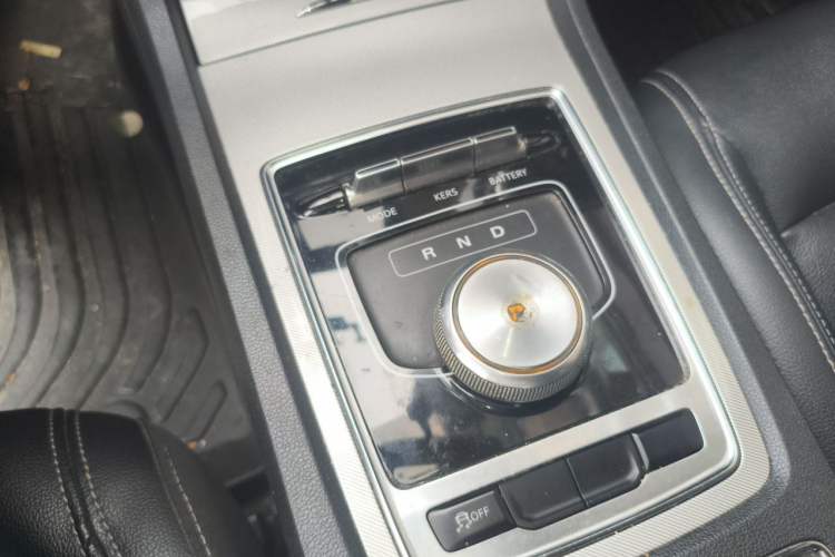 Used Roewe i6 New Energy 2017 45T Hybrid Connect & Smart Enjoyment Edition Gear Lever