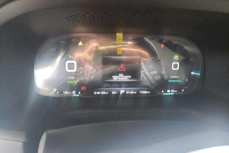 Used Roewe i6 New Energy 2017 45T Hybrid Connect & Smart Enjoyment Edition Instrument Cluster