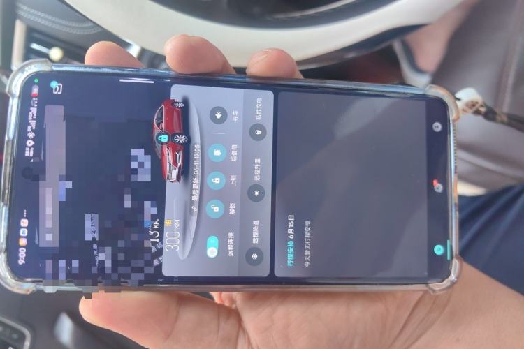 Used Roewe i6 New Energy 2017 45T Hybrid Connect & Smart Enjoyment Edition Interior 1
