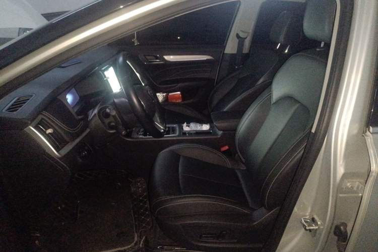 Used Roewe i6 New Energy 2017 45T Hybrid Connect & Smart Enjoyment Edition Left Front Seat