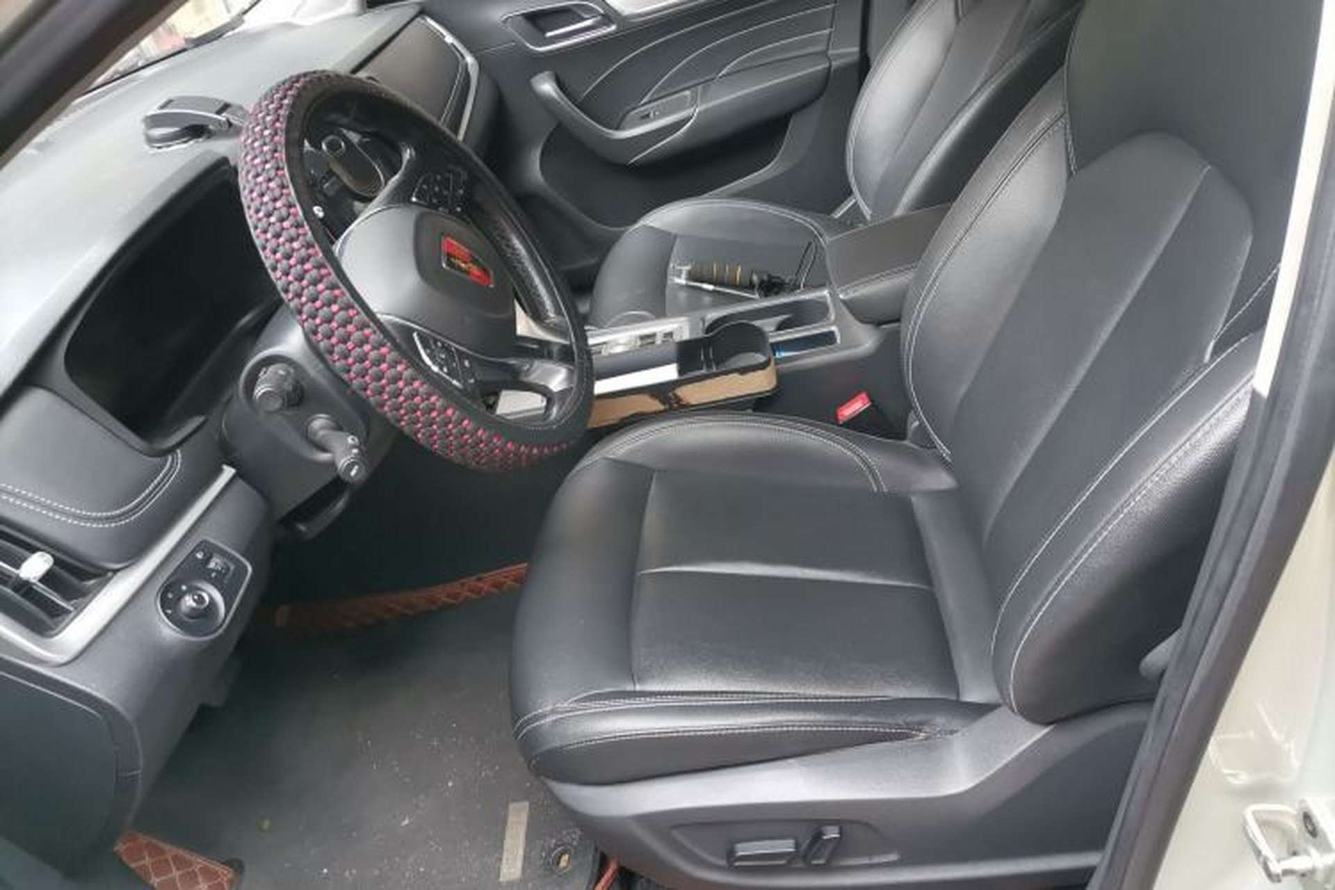 Used Roewe i6 New Energy 2017 45T Hybrid Connect & Smart Enjoyment Edition Left Front Seat