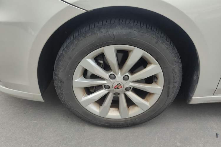 Used Roewe i6 New Energy 2017 45T Hybrid Connect & Smart Enjoyment Edition Left Front Wheel Hub