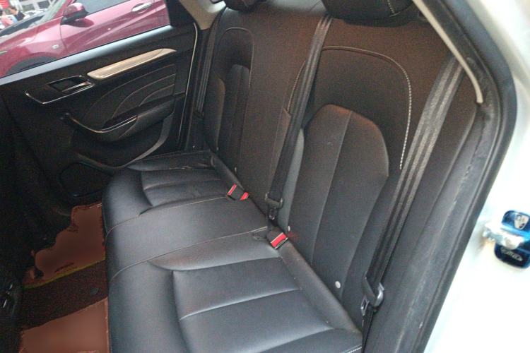 Used Roewe i6 New Energy 2017 45T Hybrid Connect & Smart Enjoyment Edition Left Rear Seat