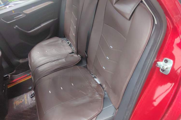 Used Roewe i6 New Energy 2017 45T Hybrid Connect & Smart Enjoyment Edition Left Rear Seat
