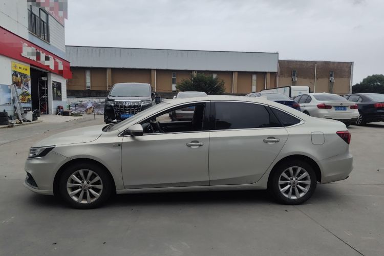 Used Roewe i6 New Energy 2017 45T Hybrid Connect & Smart Enjoyment Edition Left Side