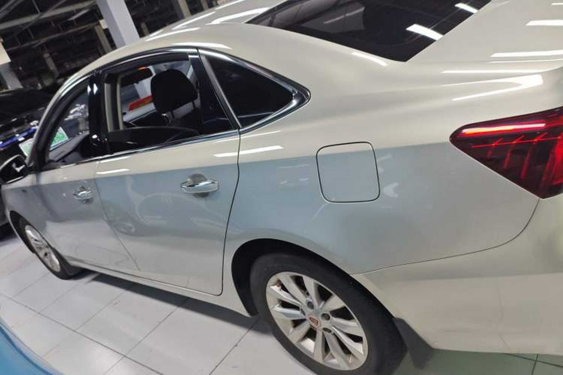 Used Roewe i6 New Energy 2017 45T Hybrid Connect & Smart Enjoyment Edition Left Side
