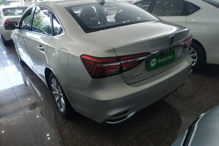 Used Roewe i6 New Energy 2017 45T Hybrid Connect & Smart Enjoyment Edition Rear Left 45 Deg