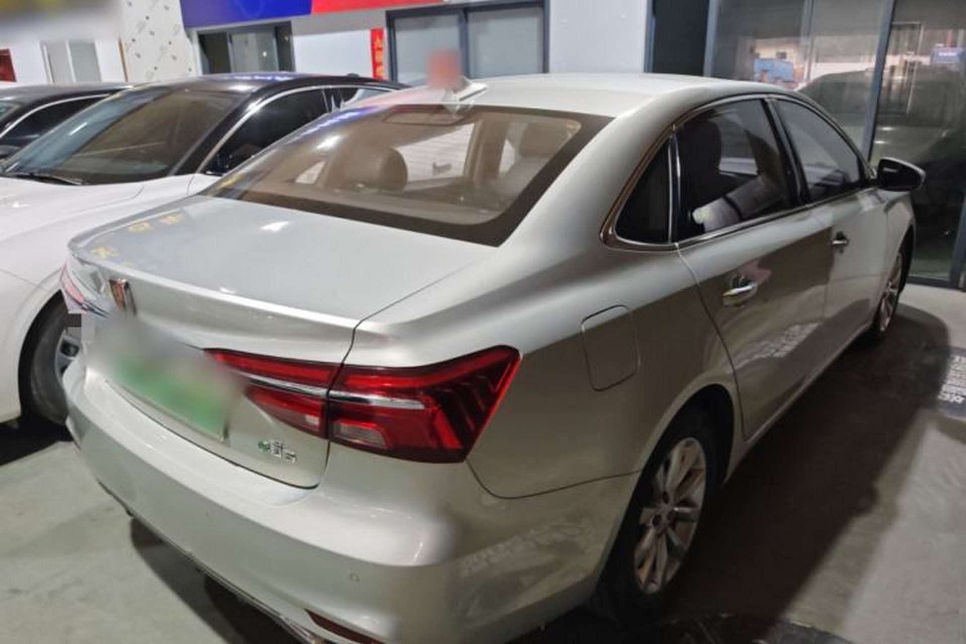 Used Roewe i6 New Energy 2017 45T Hybrid Connect & Smart Enjoyment Edition Rear Right 45 Deg