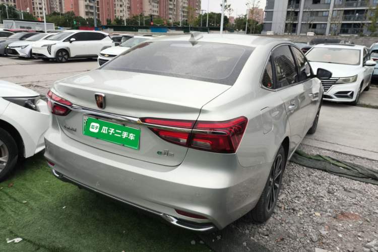 Used Roewe i6 New Energy 2017 45T Hybrid Connective Smart Luxury Edition Rear Right 45 Deg