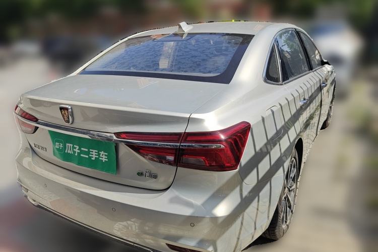 Used Roewe i6 New Energy 2017 45T Hybrid Connective Smart Luxury Edition Rear Right 45 Deg