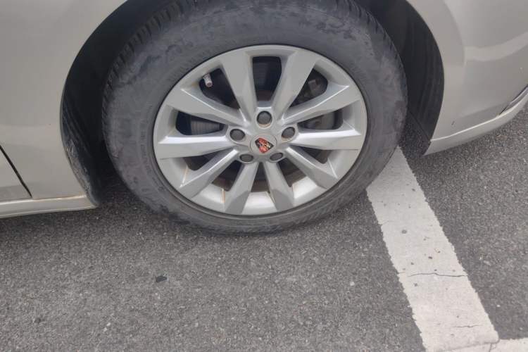 Used Roewe i6 New Energy 2017 45T Hybrid Connect & Smart Enjoyment Edition Right Front Wheel Hub