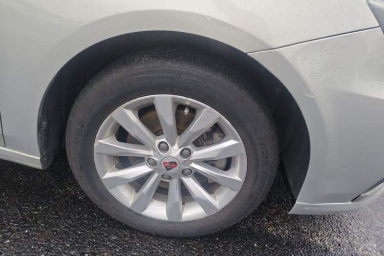 Used Roewe i6 New Energy 2017 45T Hybrid Connect & Smart Enjoyment Edition Right Front Wheel Hub