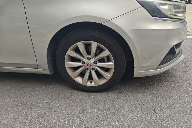 Used Roewe i6 New Energy 2017 45T Hybrid Connect & Smart Enjoyment Edition Right Front Wheel Hub