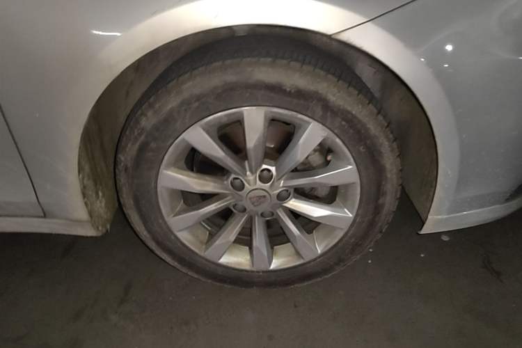 Used Roewe i6 New Energy 2017 45T Hybrid Connect & Smart Enjoyment Edition Right Front Wheel Hub