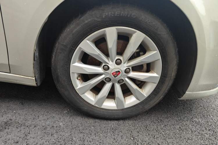 Used Roewe i6 New Energy 2017 45T Hybrid Connect & Smart Enjoyment Edition Right Front Wheel Hub
