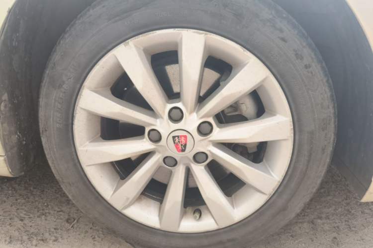 Used Roewe i6 New Energy 2017 45T Hybrid Connect & Smart Enjoyment Edition Right Front Wheel Hub