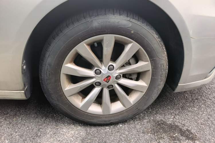 Used Roewe i6 New Energy 2017 45T Hybrid Connect & Smart Enjoyment Edition Right Front Wheel Hub