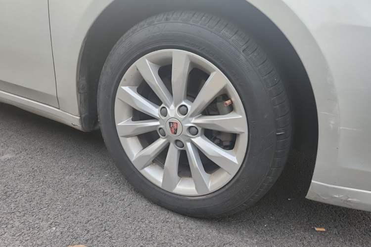 Used Roewe i6 New Energy 2017 45T Hybrid Connect & Smart Enjoyment Edition Right Front Wheel Hub