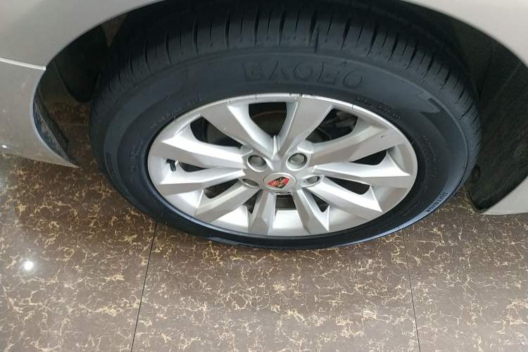 Used Roewe i6 New Energy 2017 45T Hybrid Connect & Smart Enjoyment Edition Right Rear Wheel Hub