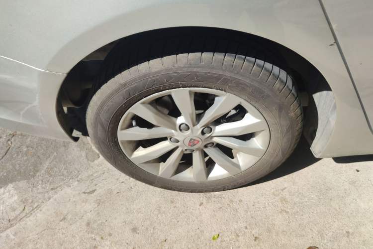 Used Roewe i6 New Energy 2017 45T Hybrid Connect & Smart Enjoyment Edition Right Rear Wheel Hub
