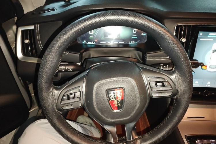 Used Roewe i6 New Energy 2017 45T Hybrid Connect & Smart Enjoyment Edition Steering Wheel