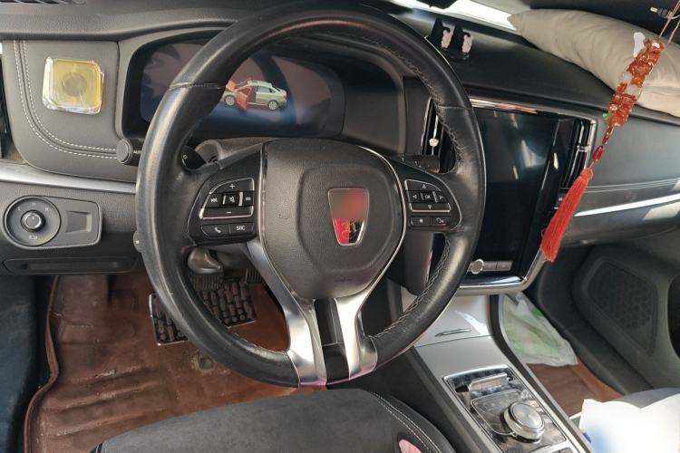 Used Roewe i6 New Energy 2017 45T Hybrid Connective Smart Luxury Edition Steering Wheel