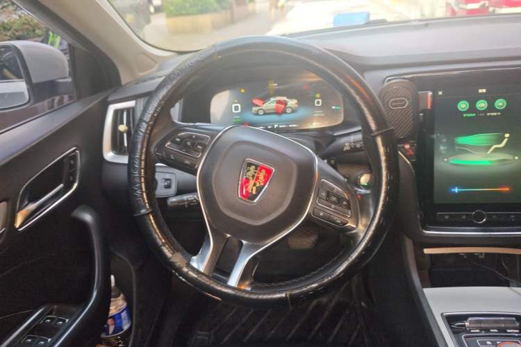 Used Roewe i6 New Energy 2017 45T Hybrid Connect & Smart Enjoyment Edition Steering Wheel